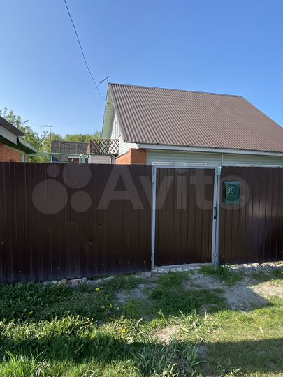 Дом 100 м² на участке 11 сот.