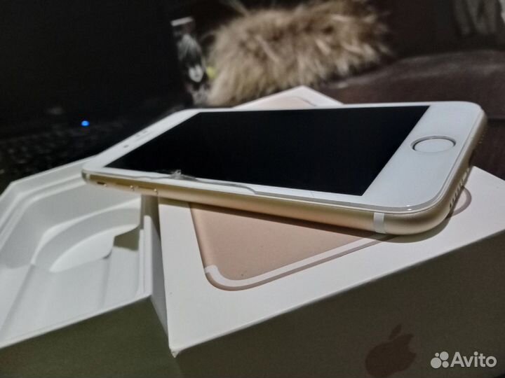 Телефон iPhone 7 32gb