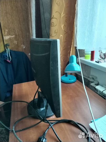 Монитор Samsung