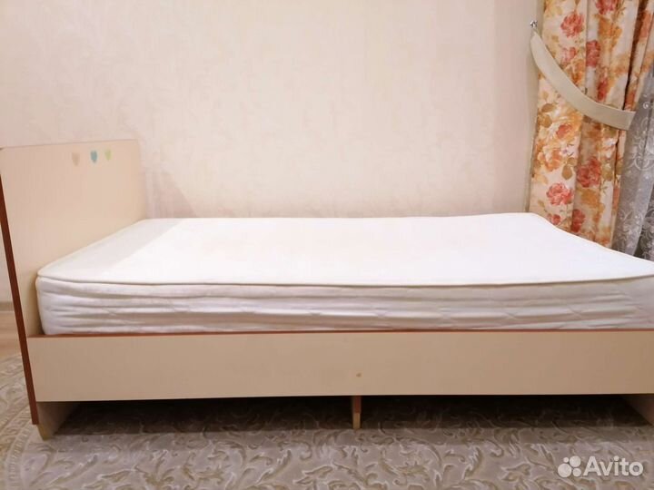 Кровать детская, 80*150 с матрацем
