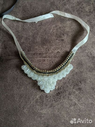 Воротник-ожерелье