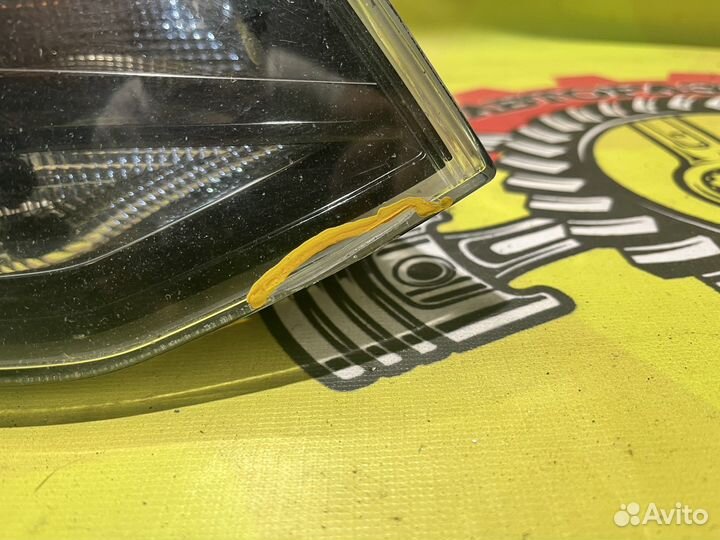 Фара правая Volkswagen Polo 5 дорест