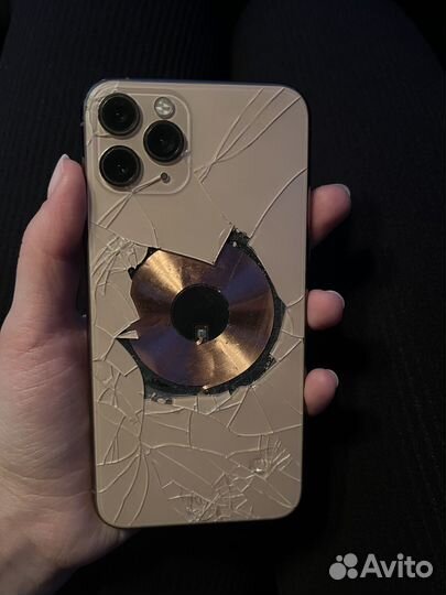 iPhone 11 Pro, 64 ГБ