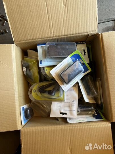 Чехлы для телефонов