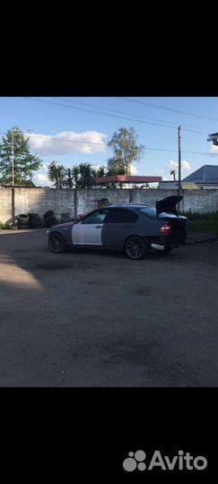 В разбор BMWe46 m54b22 м тех2 04г мех