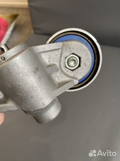 Натяжной ролик Subaru Forester sh