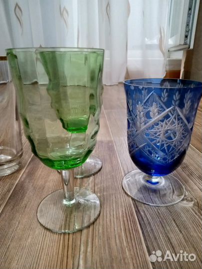 Стаканы, фужеры, стопки