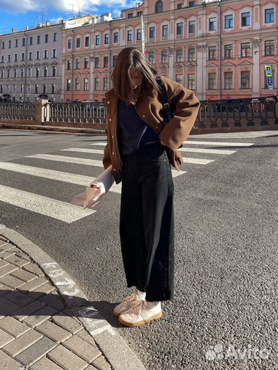 Бомбер шерстяной коричневый