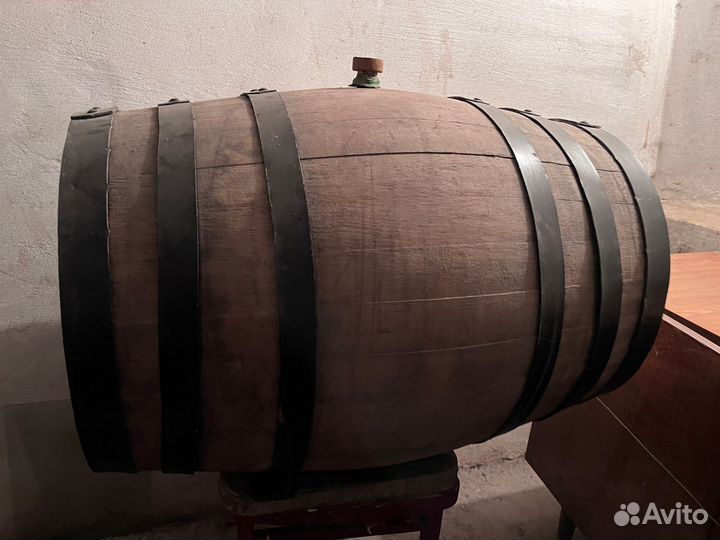 Бочка дубовая для вина