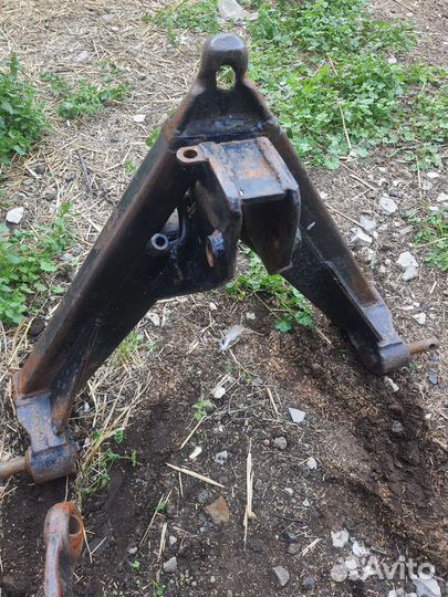 Треугольник на трактор