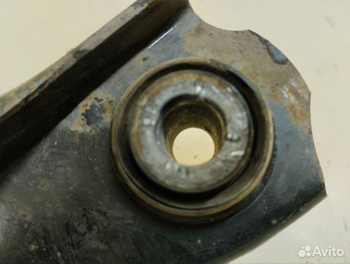 Рычаг передний левый Nissan Terrano D10 2014