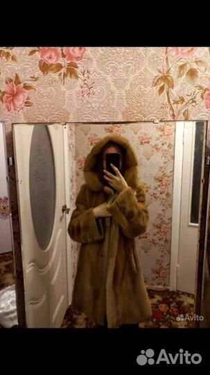 Шуба норковая с капюшоном