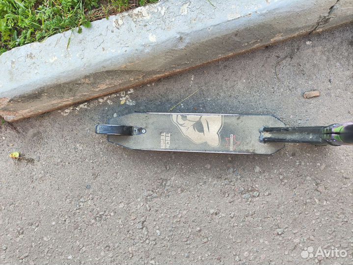 Самокат трюковой