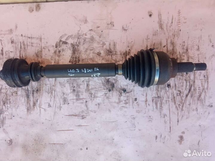 Полуось передняя правая (приводной вал, шрус) Rena