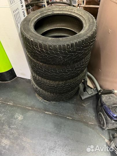 Dunlop SP Winter Ice 02 4/55 R17
