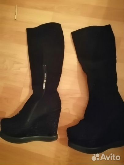 Сапоги на танкетке замшевые 35 размер