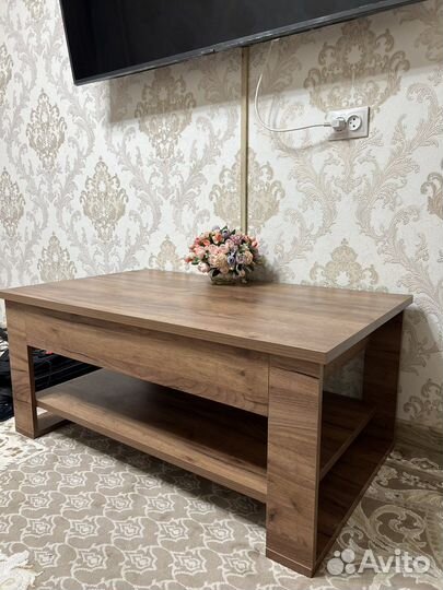 Письменный стол