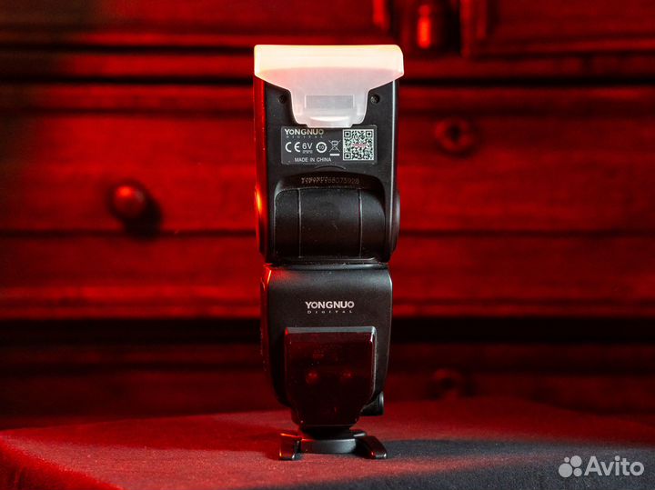 Вспышка Yongnuo Speedlite YN685 для Canon