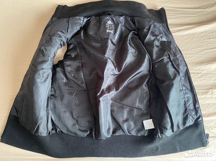 Жилеткa утепленая adidas 42-44 размер