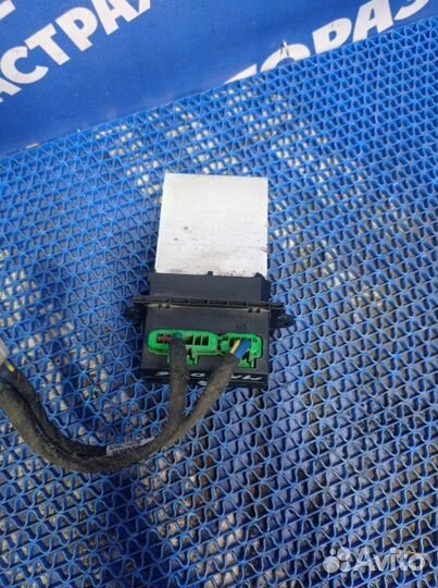 Резистор печки Mazda 6 Gg седан AJ 2003