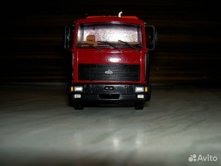 Маз-6303-сортиментовоз 1/43 /автоистория