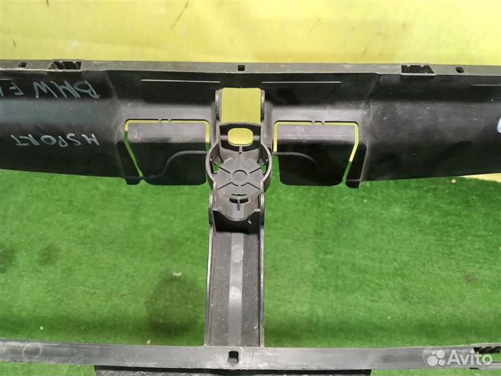 Воздуховод радиатора нижний BMW 5 F10/F11 2009