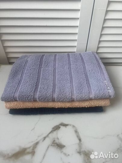 Полотенца махровые лицевые