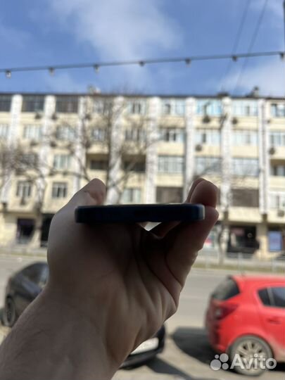 iPhone 15 Pro, 128 ГБ