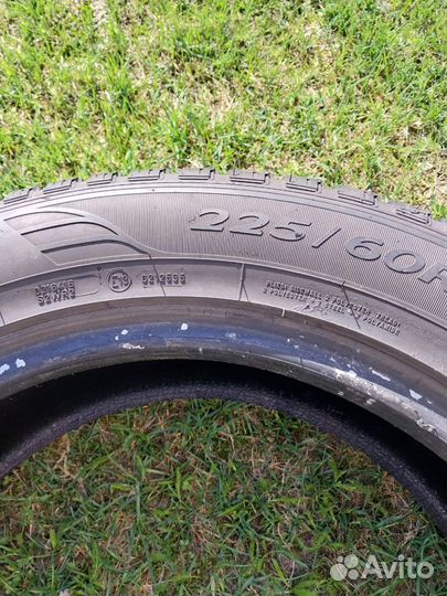 Goodyear EfficientGrip 225/60 R18 100H