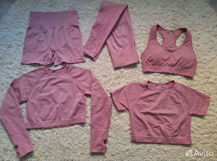 Спортивный комплект из 5 вещей