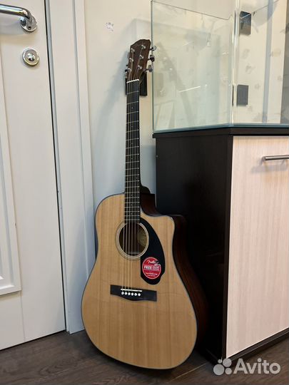 Электроакустическая гитара Fender CD-60SCE