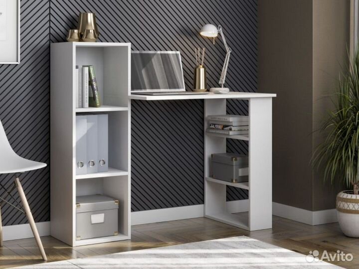 Стол компьютерный новый белый