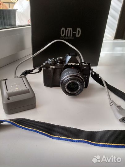 Olympus OM-D E-M10 II kit 14-42