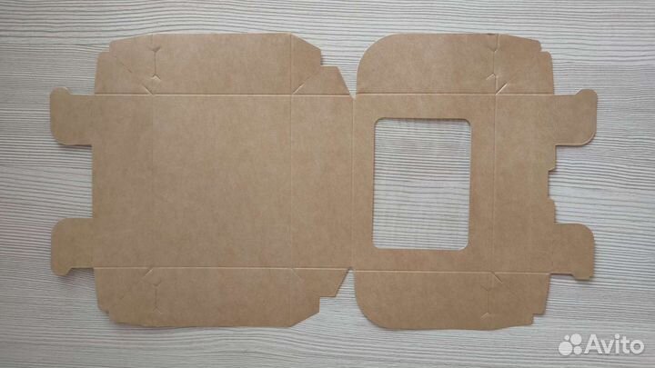 Крафт коробки с окошком