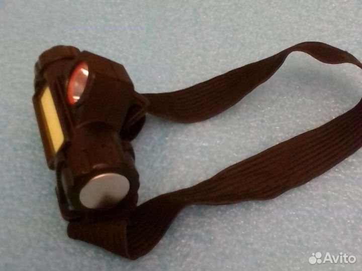 Яркий аккумуляторный налобный фонарик