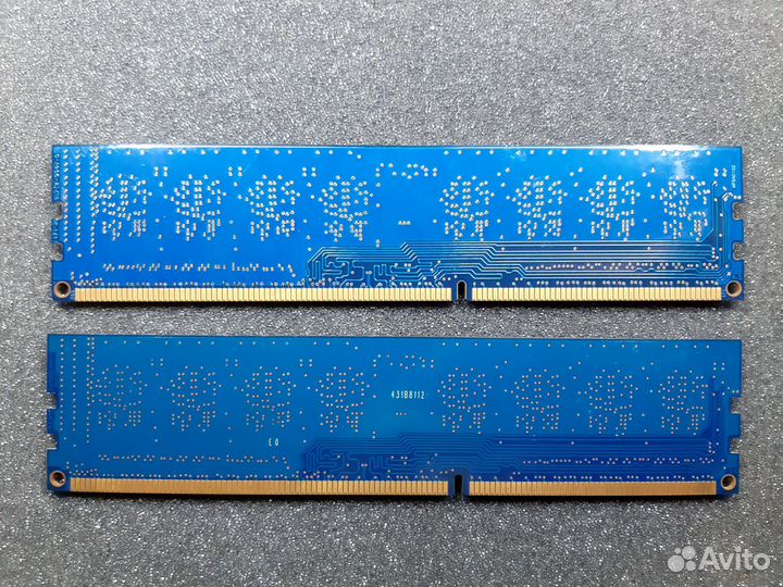 2x4GB DDR3-1600 Hynix HMT451U6AFR8C-PB