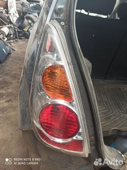 Задний левый фонарь Suzuki liana