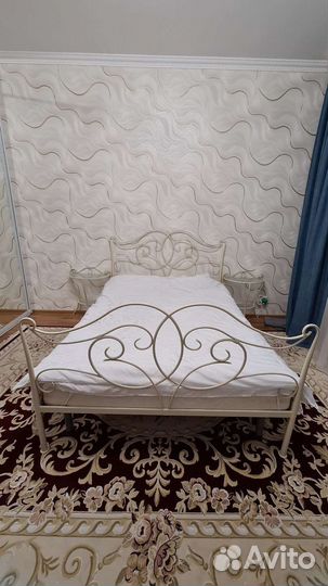 Кровать кованая