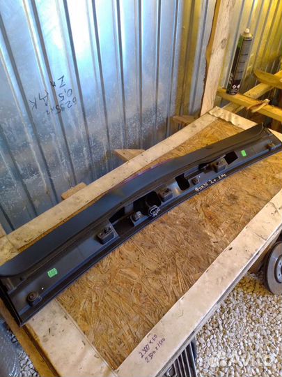 Спойлер крышки багажника Ford Focus 2 +