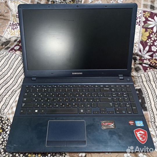 Ноутбук samsung NP470R5E