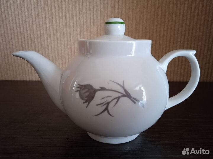 Чайник, сахарница, молочник, чайная пара. СССР