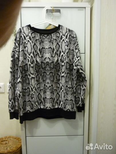 Продаю свитер