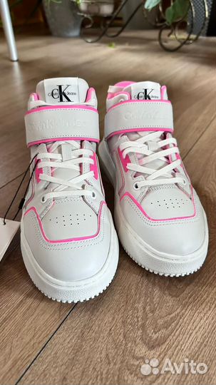 Красовки женские calvin klein