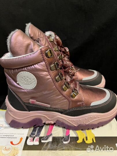 Ботинки зимние для девочки 33 размер новые