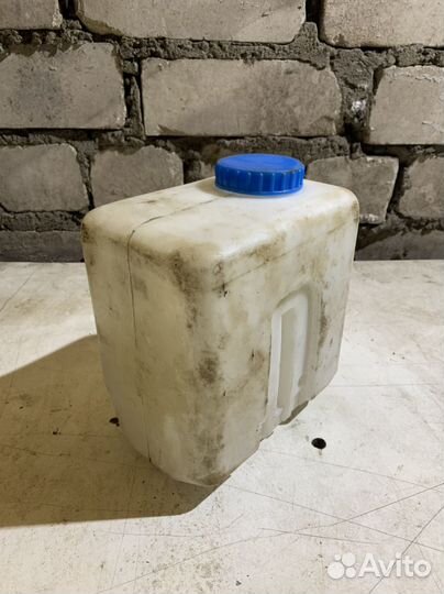 Бачок омывателя ваз 2105-2107