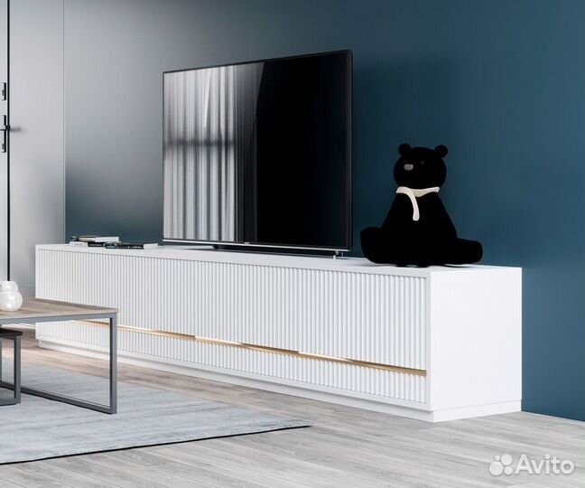 Напольная тумба белая