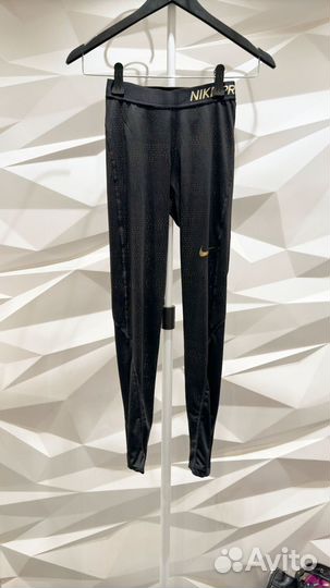 Спортивная женская форма nike