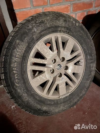 Продам оригинальные литые диски на Ford Maverick