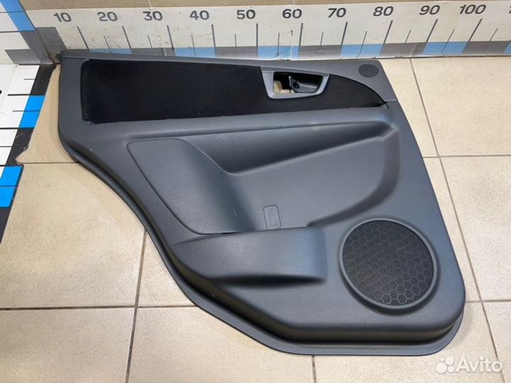 Обшивка двери задней левой Suzuki Sx4 седан M16A