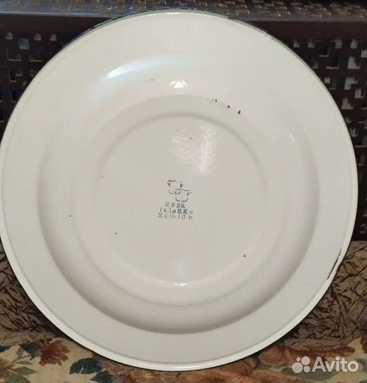 Блюдо металлическое эмалированное